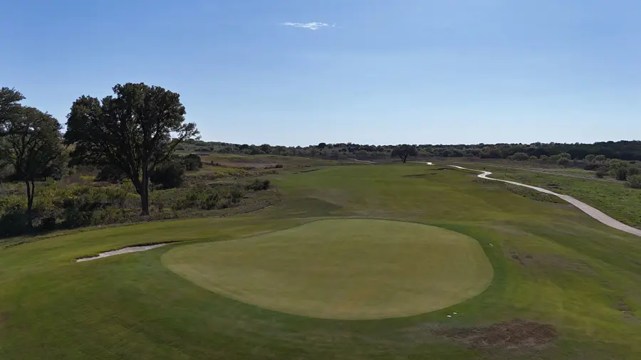 Golf Course Preview 01