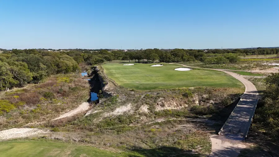 Golf Course Preview 02